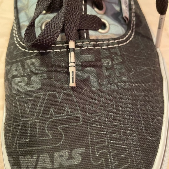 Authentic Star Wars VANS (Limited Edition) - Picture 4 of 11